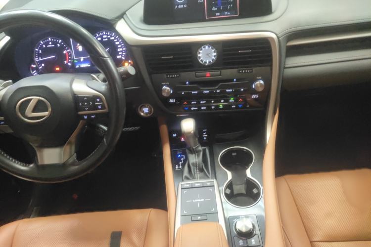 Used Lexus RX 2020 Revised Version 300 Two-Wheel Drive Comfort Edition
