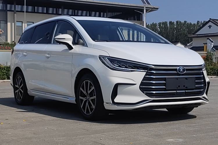 Used BYD Song MAX New Energy 2022 DM-i 105KM Prestige Model
