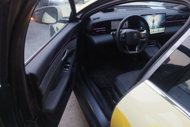 Used BYD Qin L 2025 EV 545KM Excellence Edition
