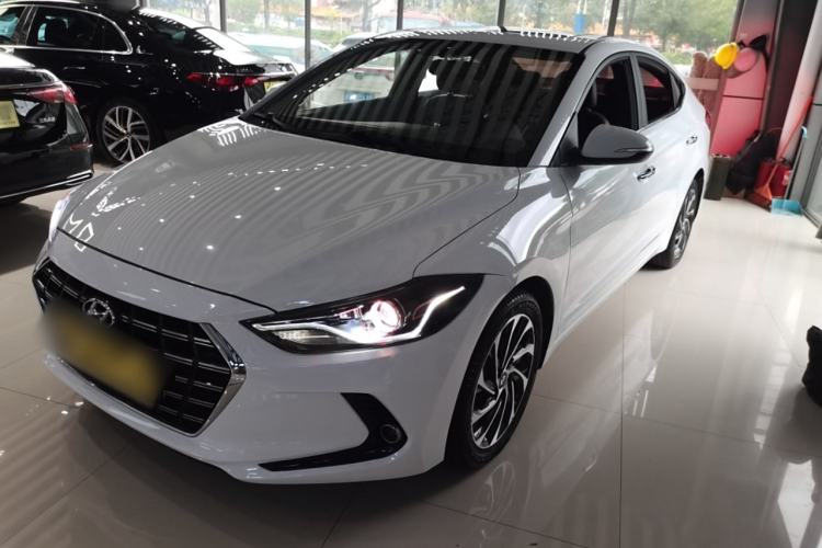 Used Hyundai Elantra 2019 1.4T Dual-Clutch Xuan Dong · Dynamic Model
