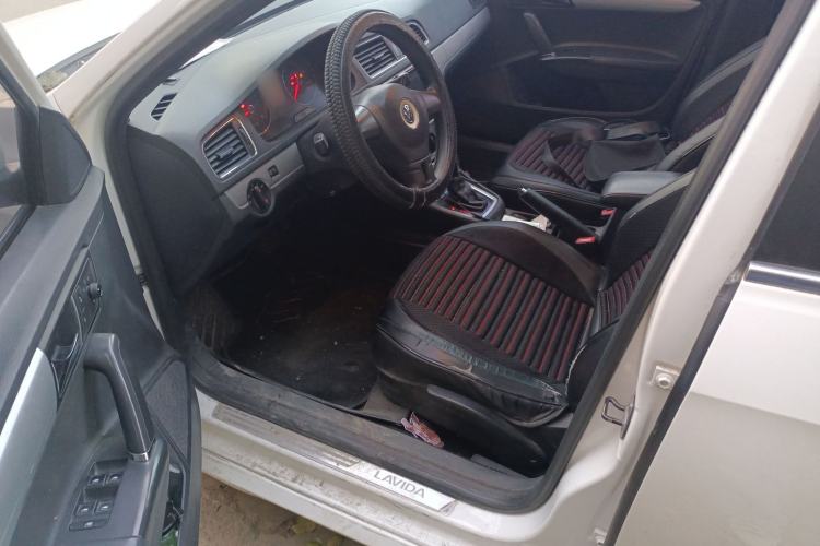 Used Volkswagen Gran Lavida 2013 1.4 TSI Automatic Comfort Model
