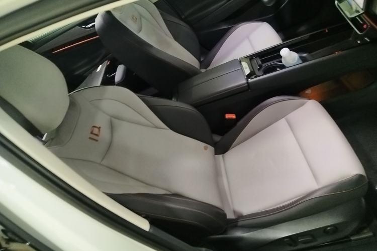 Used Volkswagen ID.7 VIZZION 2024 AIR model