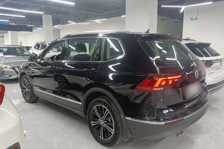 Used Volkswagen Tiguan L 2019 Revised Version 280TSI Automatic Two-Wheel Drive Panoramic Comfort Edition China VI Standard