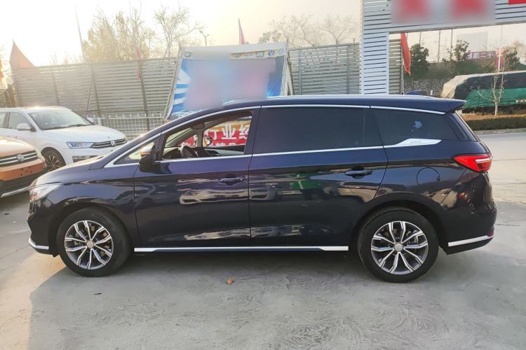 Used BYD Song MAX 2021 Upgraded Model 1.5T Automatic Luxury 6-Seater
