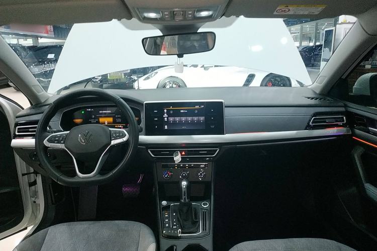 Used Volkswagen Lavida 2023 300TSI DSG Full-Comfort Edition
