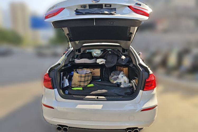 Used BMW 3 Series GT 2017 320i Sport Edition