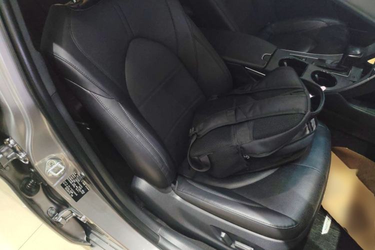 Used Toyota Avalon 2019 2.0L XLE Premium Edition China VI
