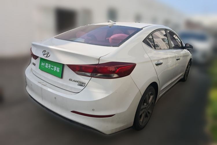Used Hyundai Elantra 2016 1.6L Automatic ZhiXuan – Elite Version
