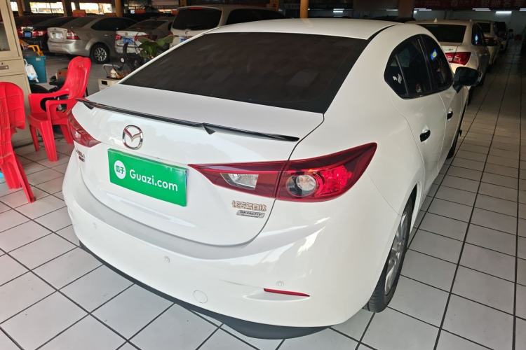 Used Mazda Mazda 3 Axela 2016 Sedan 1.5L Automatic Comfort Model