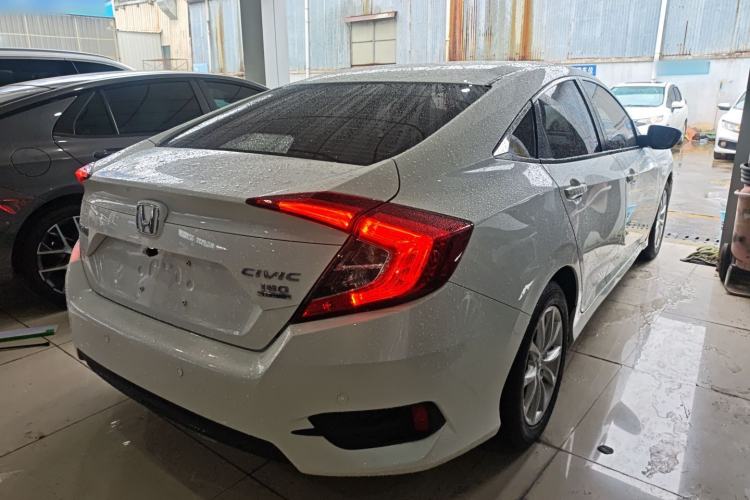 Used Honda Civic 2016 180TURBO CVT Comfort Version