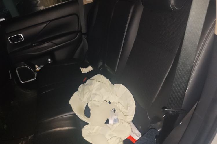 Used Mitsubishi Outlander 2018 2.0L Two-Wheel Drive Glory Edition 5 Seats
