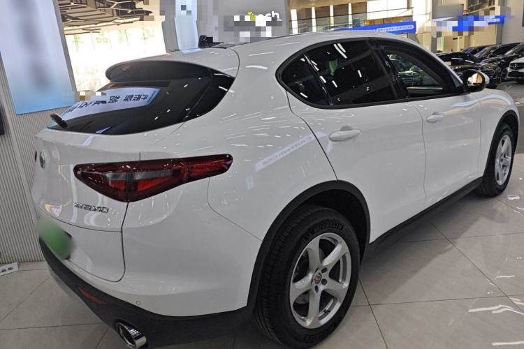 Used Alfa Romeo Stelvio 2017 2.0T 200HP Elite Edition
