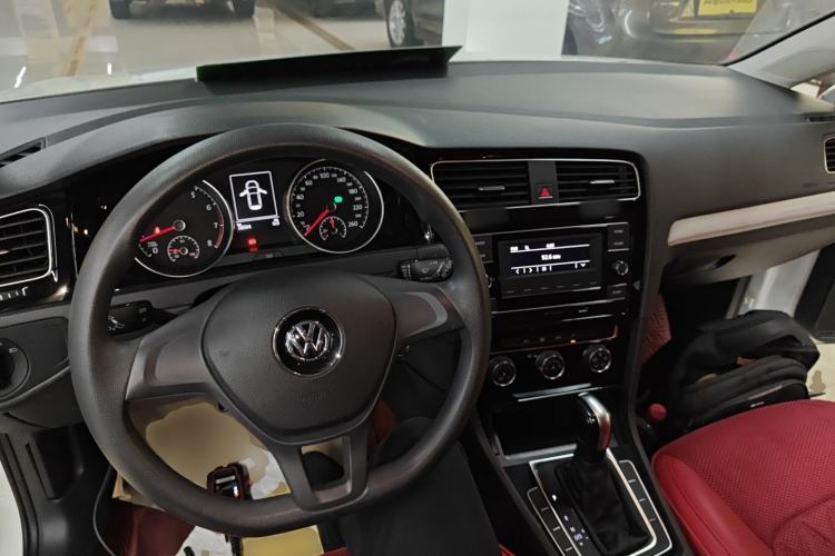 Used Volkswagen Golf 2019 1.6L Automatic Fashion Model China V Standard
