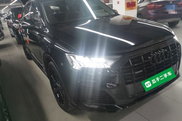 Used Audi Q7 2021 55 TFSI quattro S line Sport model