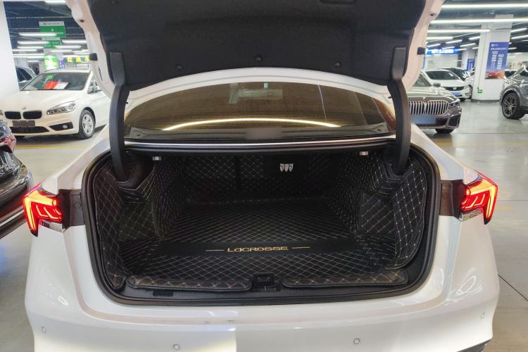 Used Buick LaCrosse 2023 Restyled 25T Cross-Country Edition
