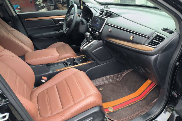 Used Honda CR-V 2021 240TURBO CVT 2WD Fashion Edition
