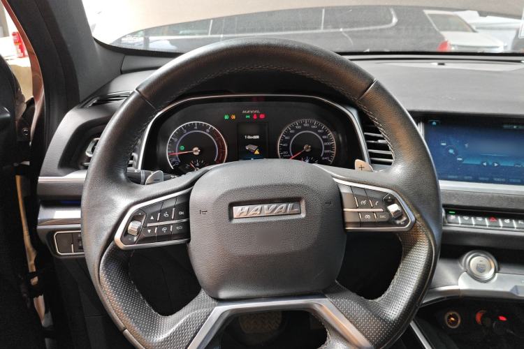 Used Haval H6 2017 Blue Label 1.5T Automatic Two-Wheel Drive ZhiShang Model