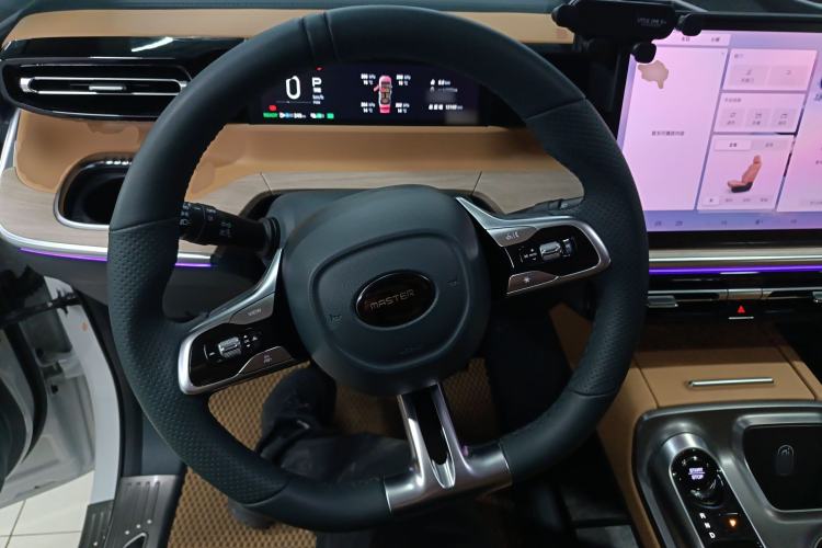 Used GAC Trumpchi Trumpchi E8 2024 Honor Series 2.0L Honor Edition
