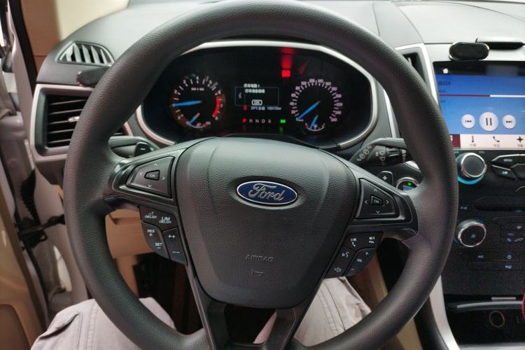 Used Ford Edge 2018 EcoBoost 245 Two-Wheel-Drive Titanium 5-Seater China V Standard
