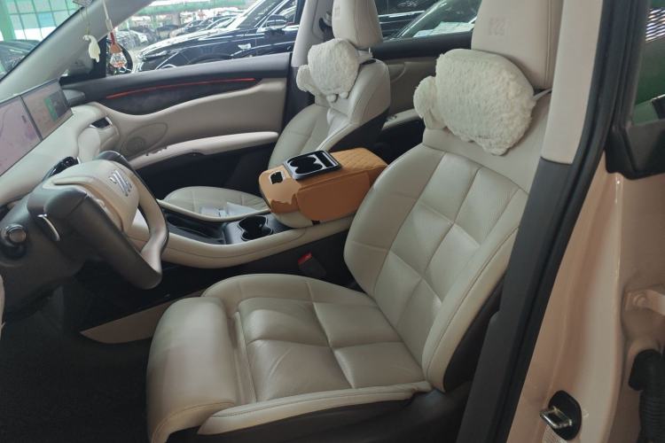 Used  LS6 2023 Max Standard Edition
