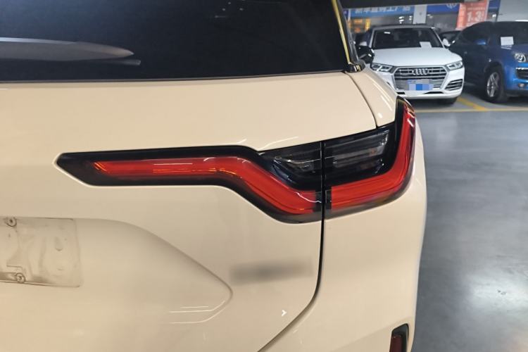 Used Nio ES6 2019 510KM First-Edition Commemorative Version
