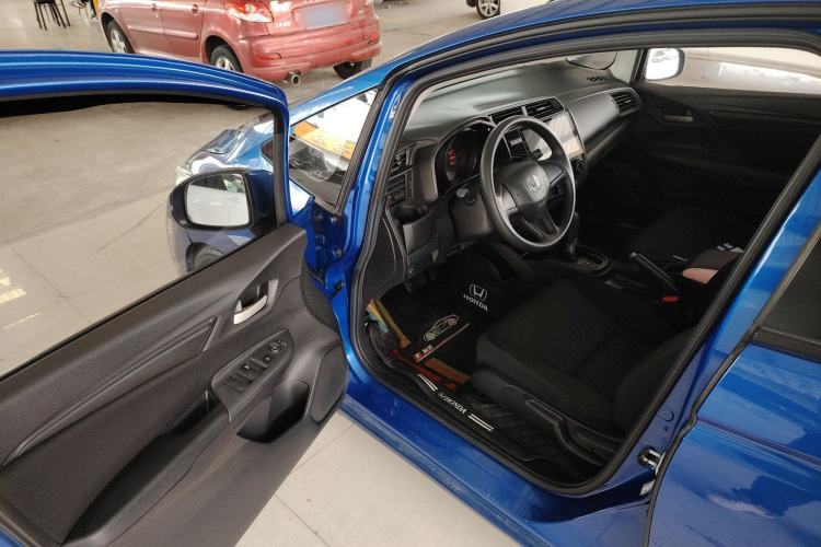 Used Honda Fit 2018 1.5L CVT Comfort Version
