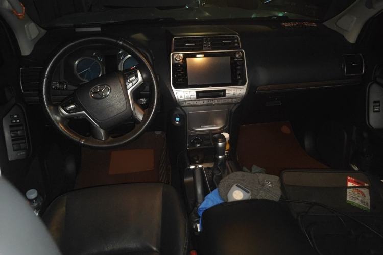 Used Toyota Prado 2018 3.5L Automatic TX-L with Rear-Mounted Spare Tire
