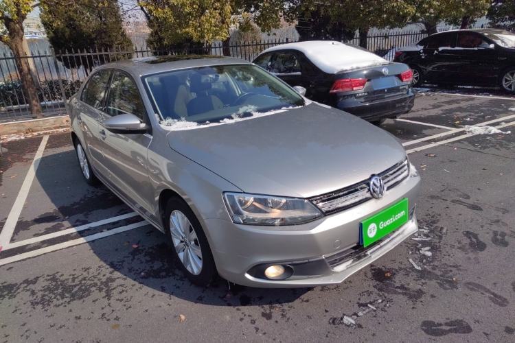 Used Volkswagen Sagitar 2014 Revised Version 1.6L Manual Leading Edition