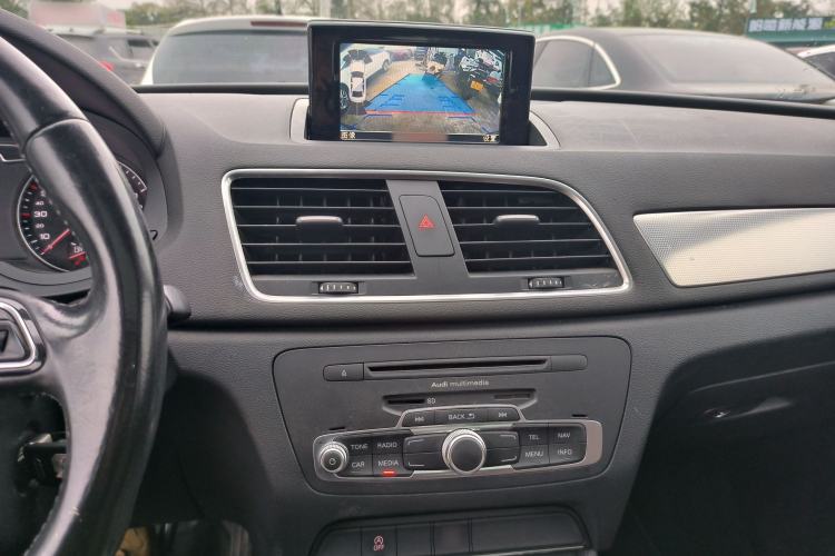 Used Audi Q3 2015 30 TFSI Comfort Model
