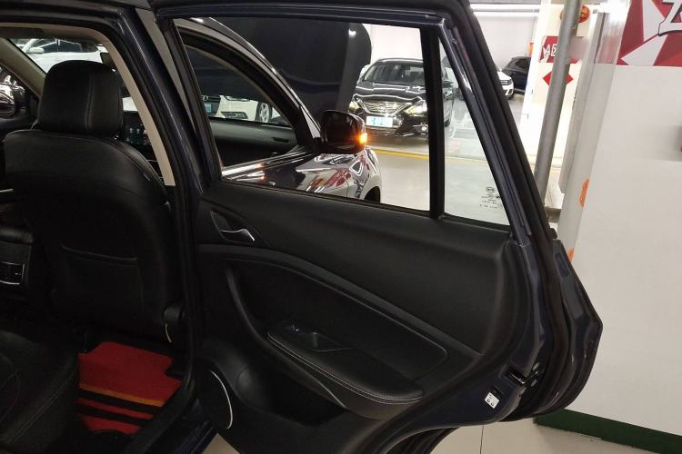 Used BYD Song 2020 Classic Edition 1.5T Automatic Elite Model
