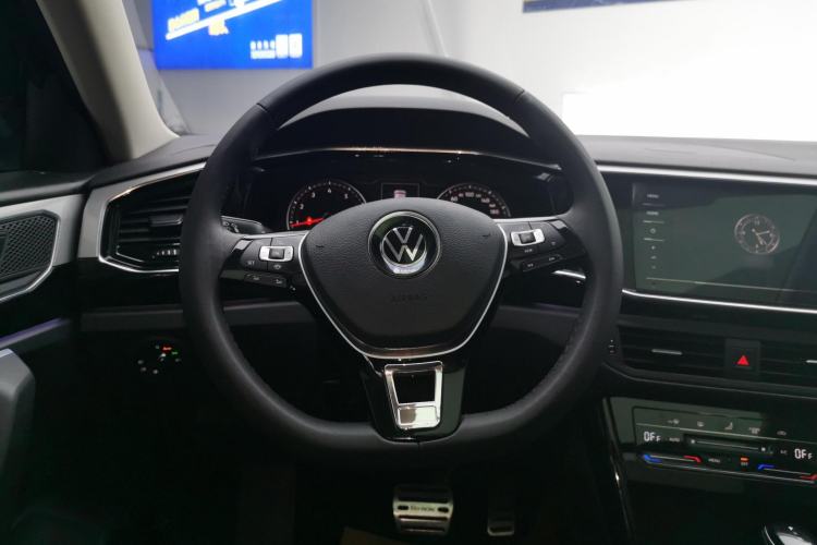 Used Volkswagen Tayron 2020 330TSI Two-Wheel Drive Luxury Smart Connectivity Version
