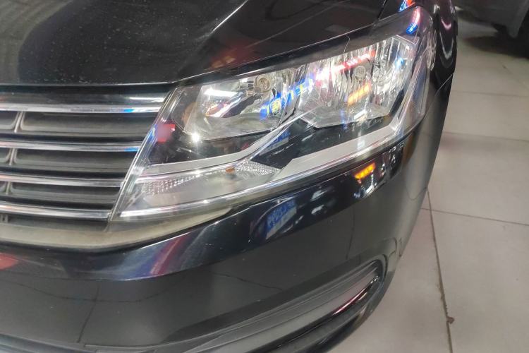 Used Volkswagen Lavida 2017 1.6L Automatic Fashion Edition