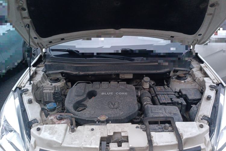 Used Changan CS35 2015 1.6L Automatic Luxury Model China IV Standard
