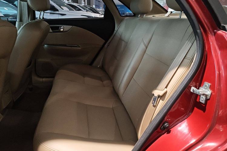 Used Buick Excelle 2013 1.5L Automatic Classic Model
