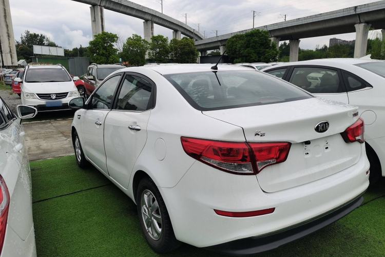 Used Kia K2 2015 Sedan 1.4L MT GLS
