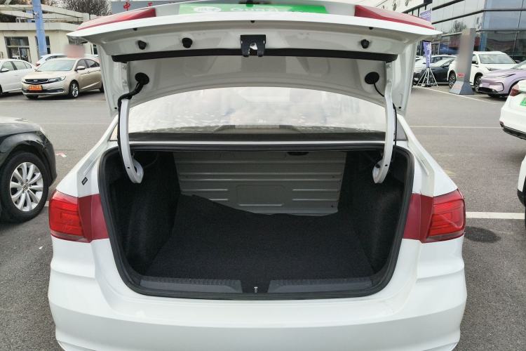 Used Volkswagen Santana 2019 1.5L Manual Fashion Edition China VI Standard
