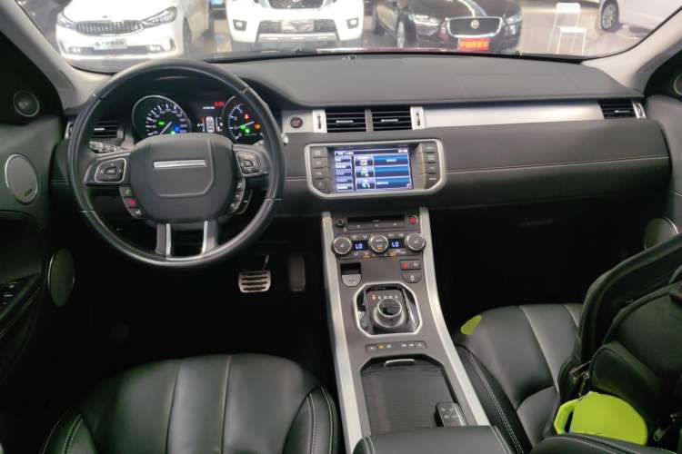 Used Land Rover Range Rover Evoque 2014 2.0T 5-Door Ignite Edition
