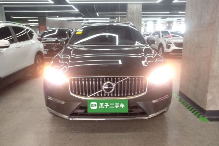 Used Volvo XC60 2022 B5 4x4 Zhiyi Luxury Edition
