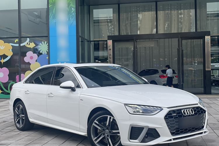 Used Audi A4L 2020 40 TFSI Luxury Dynamic Model
