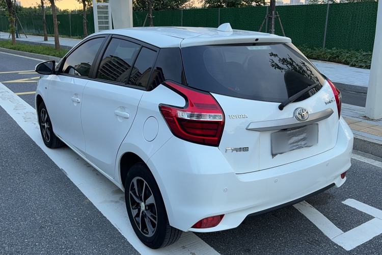 Used Toyota YARiS L 2022 1.5L CVT Leading PLUS Edition
