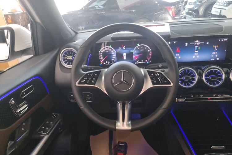 Used Mercedes-Benz GLB 2024 GLB 200 Dynamic Edition
