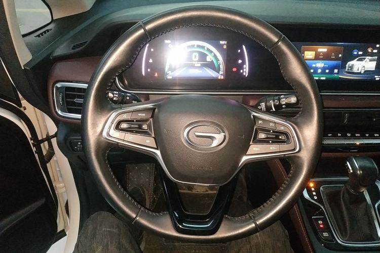 Used GAC Trumpchi M6 2021 PRO 270T DCT Luxury Edition
