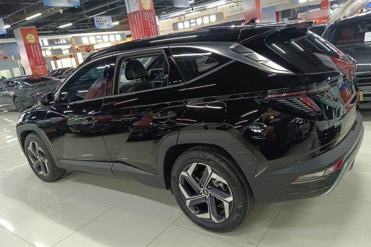 Used Hyundai Tucson 2023 Tucson L 1.5T Automatic Two-Wheel Drive DLX Luxury Edition
