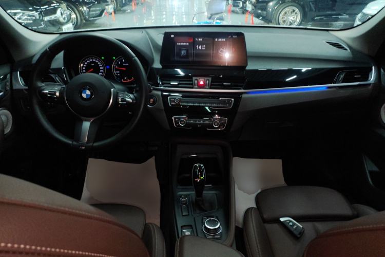 Used BMW X1 2022 sDrive25Li Leading Model
