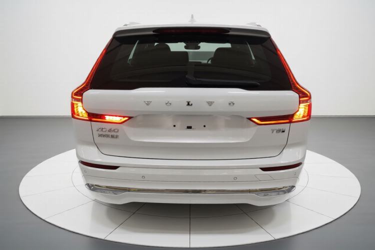 Used Volvo XC60 New Energy 2025 Plug-in Hybrid Long-Range All-Wheel Drive Smart & Luxurious Edition