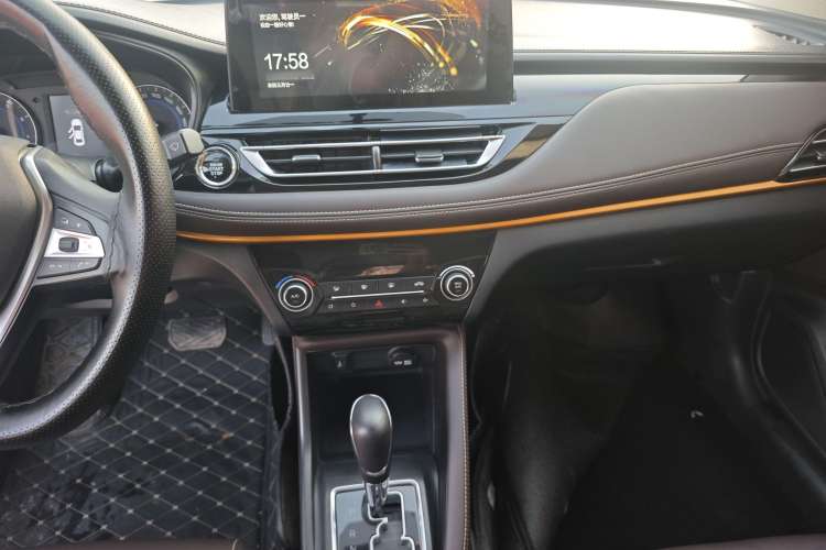 Used Changan Eado DT 2019 1.6L Automatic Smart Enjoyment Model China VI Standard
