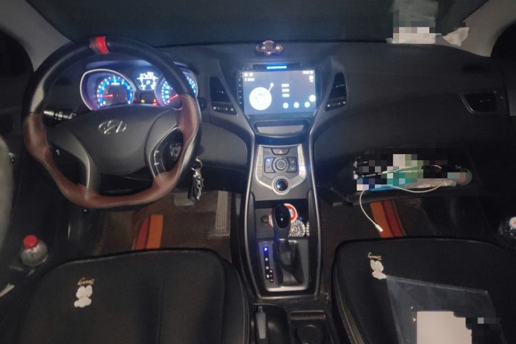 Used Hyundai Elantra 2015 1.6L Automatic Fashion Model