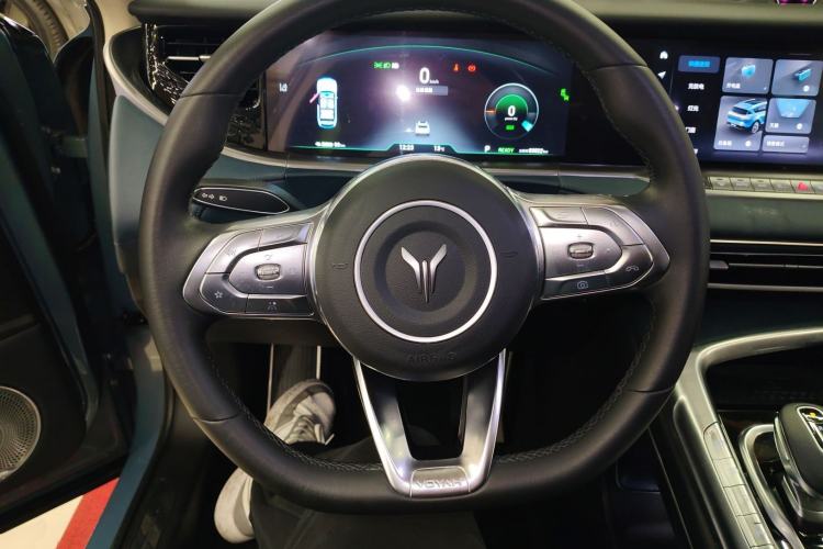 Used VOYAH FREE 2021 Four-Wheel Drive All-Electric First Edition Commemorative Edition Exclusive Luxury Package
