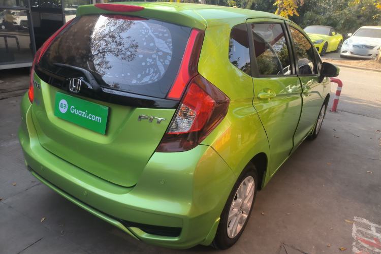 Used Honda Fit 2018 1.5L CVT Comfort Sunroof Version