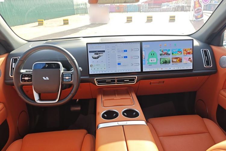 Used Li Auto L7 2023 Pro Model
